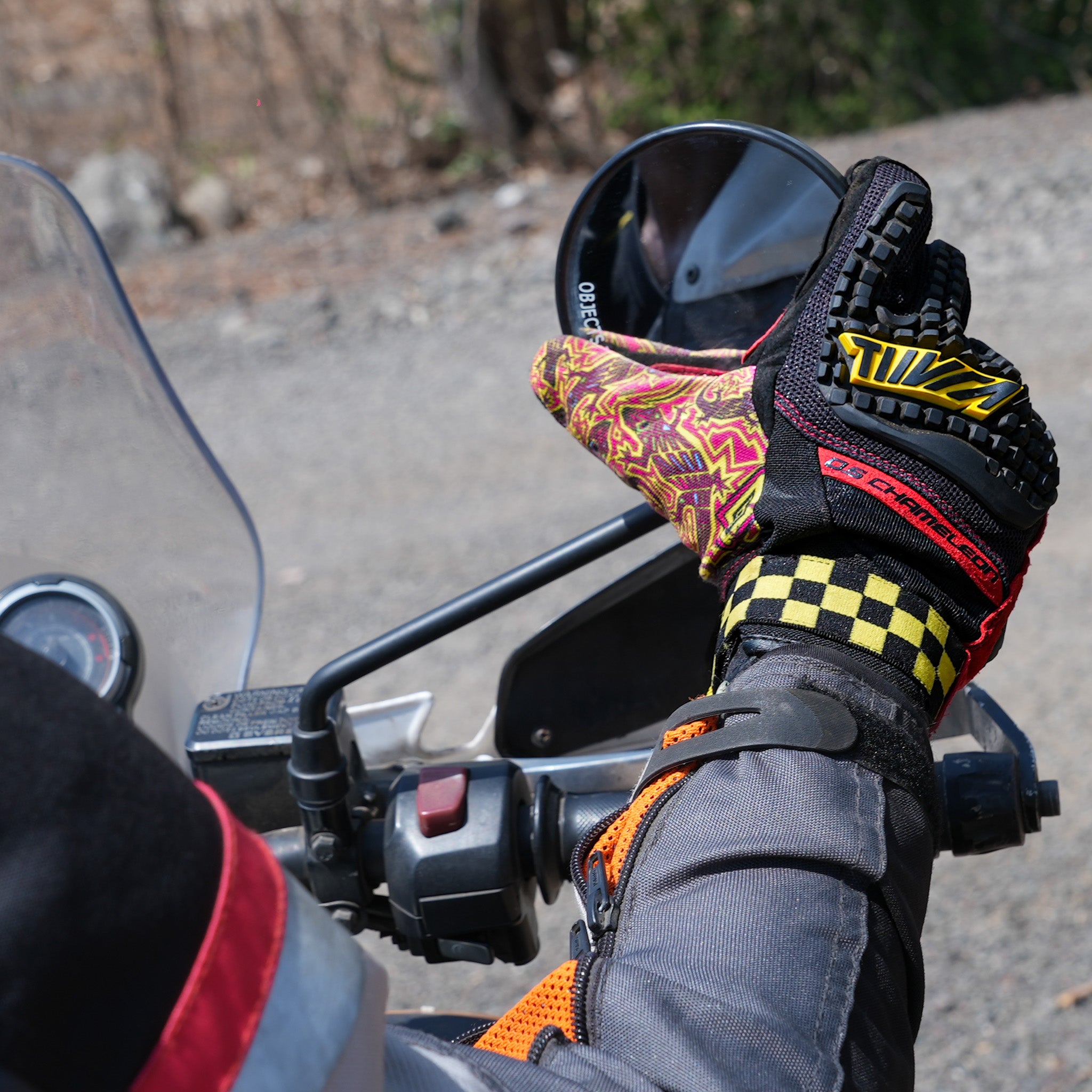 ADV Gloves - DS Chameleon | Quick-Dry