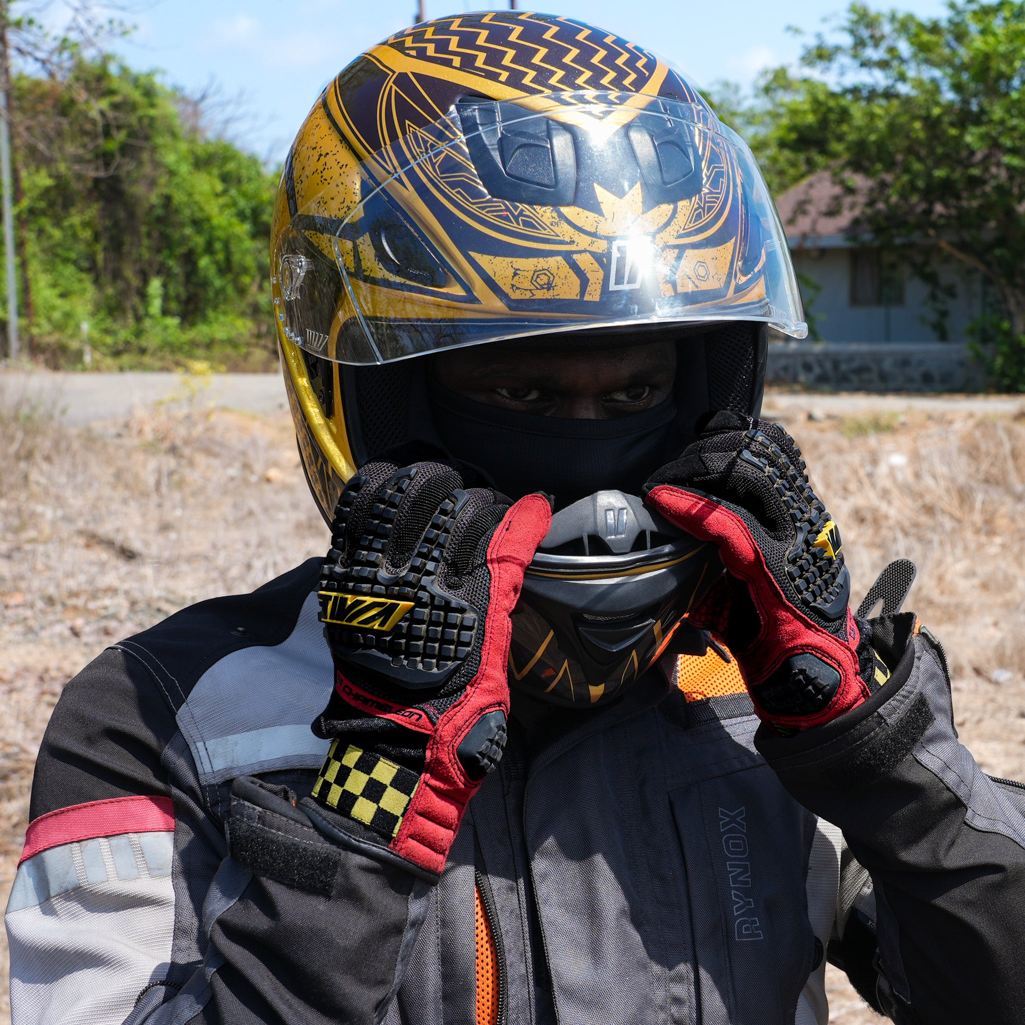 ADV Gloves - DS Chameleon | Quick-Dry