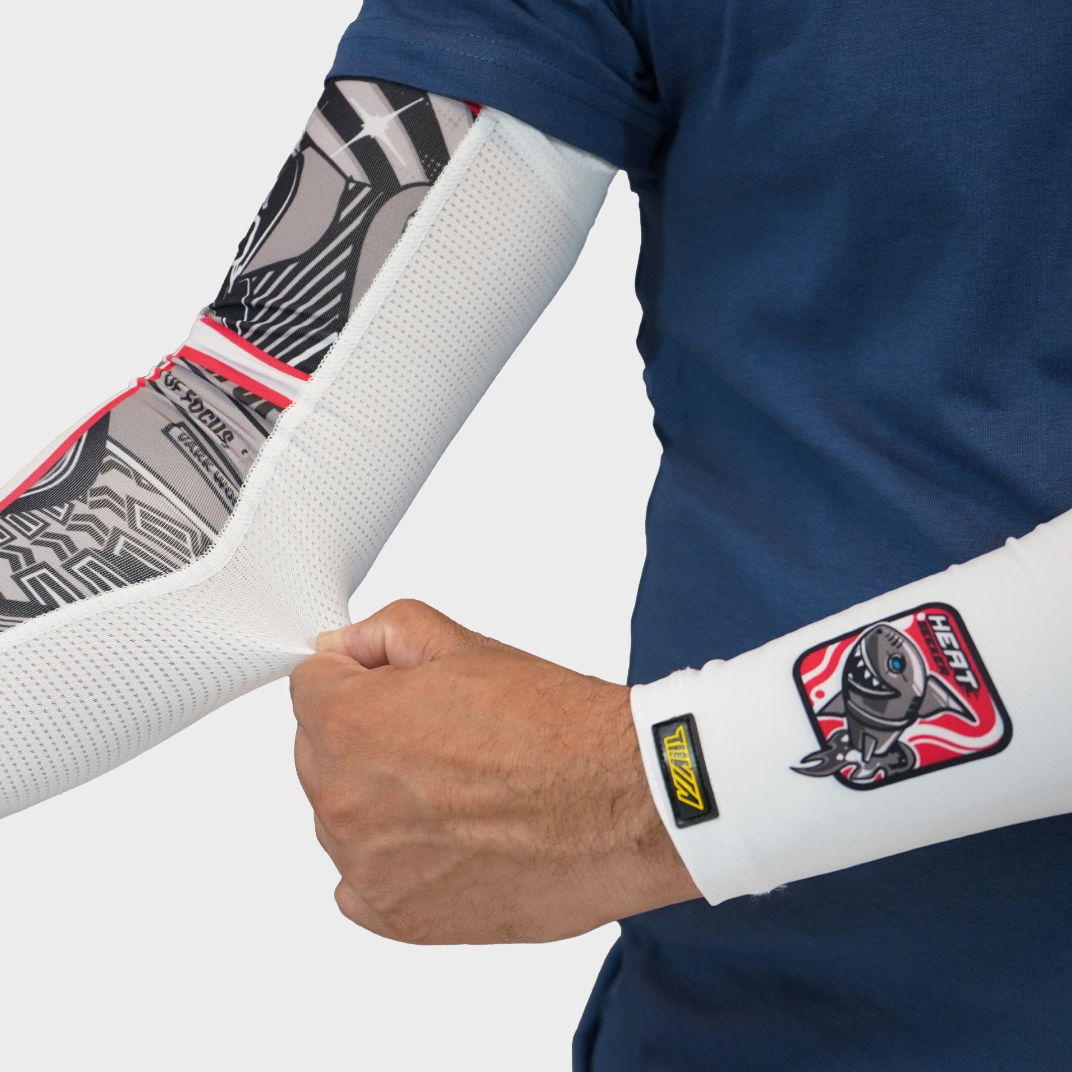 Heatseeker Lux Bi-Axial Arm Sleeves - Red