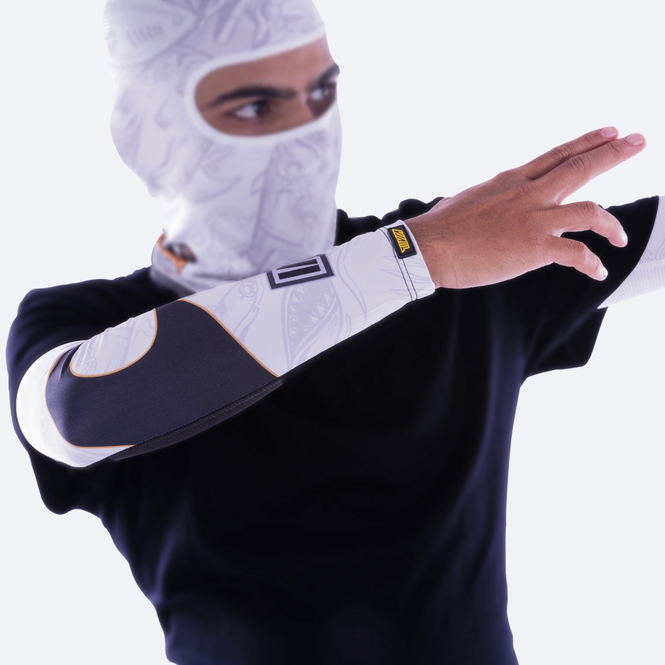 Heatseeker White Bi-Axial Arm Sleeves