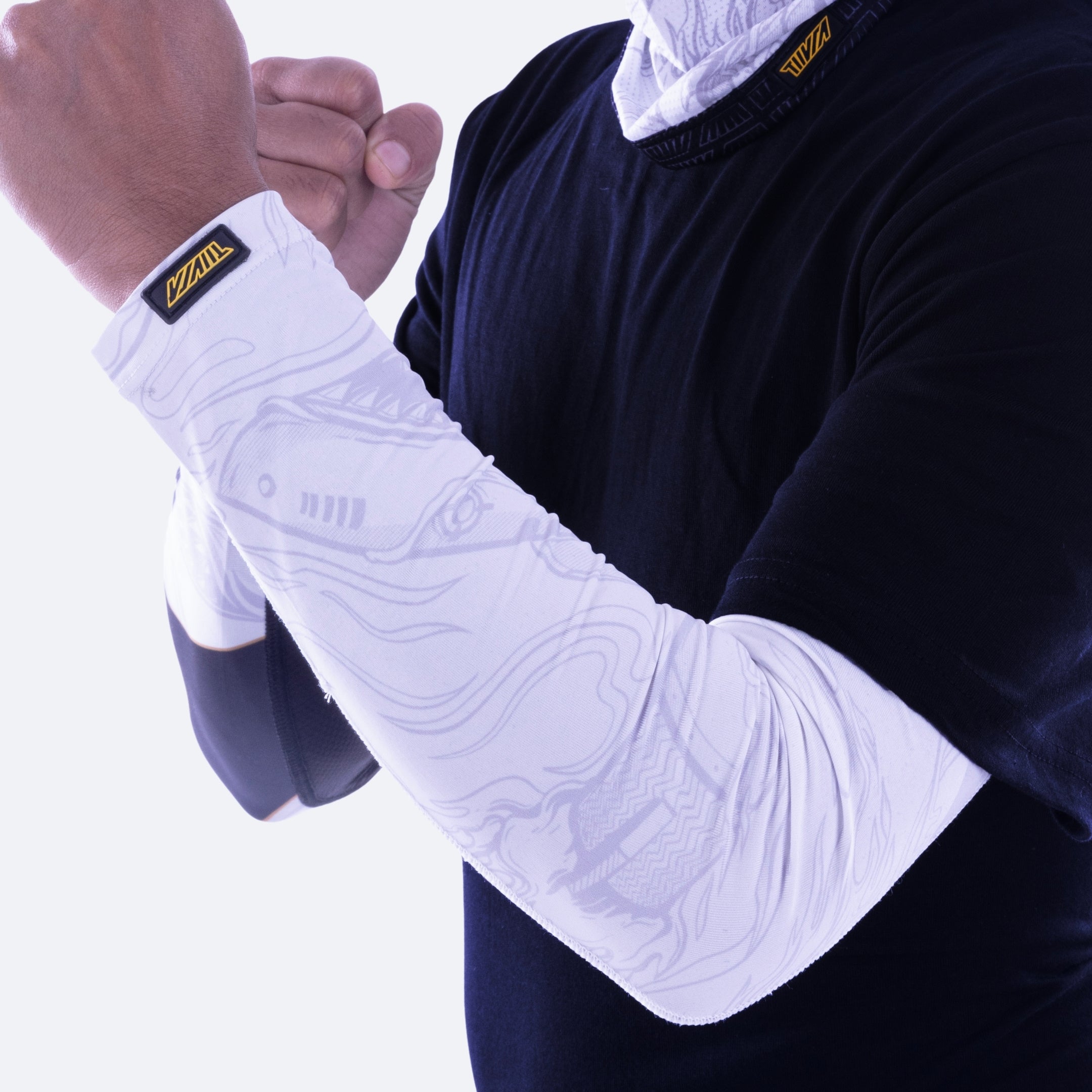 Heatseeker White Bi-Axial Arm Sleeves