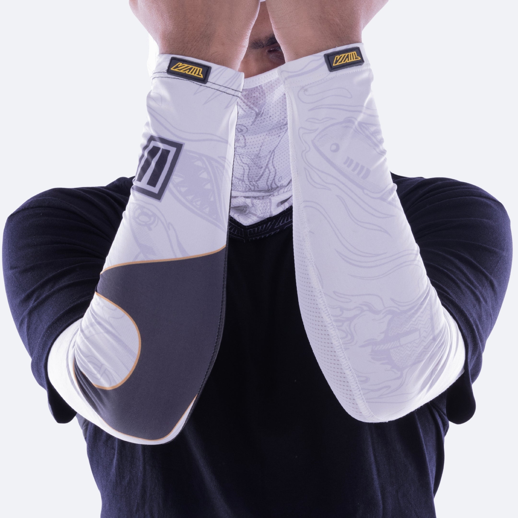 Heatseeker White Bi-Axial Arm Sleeves