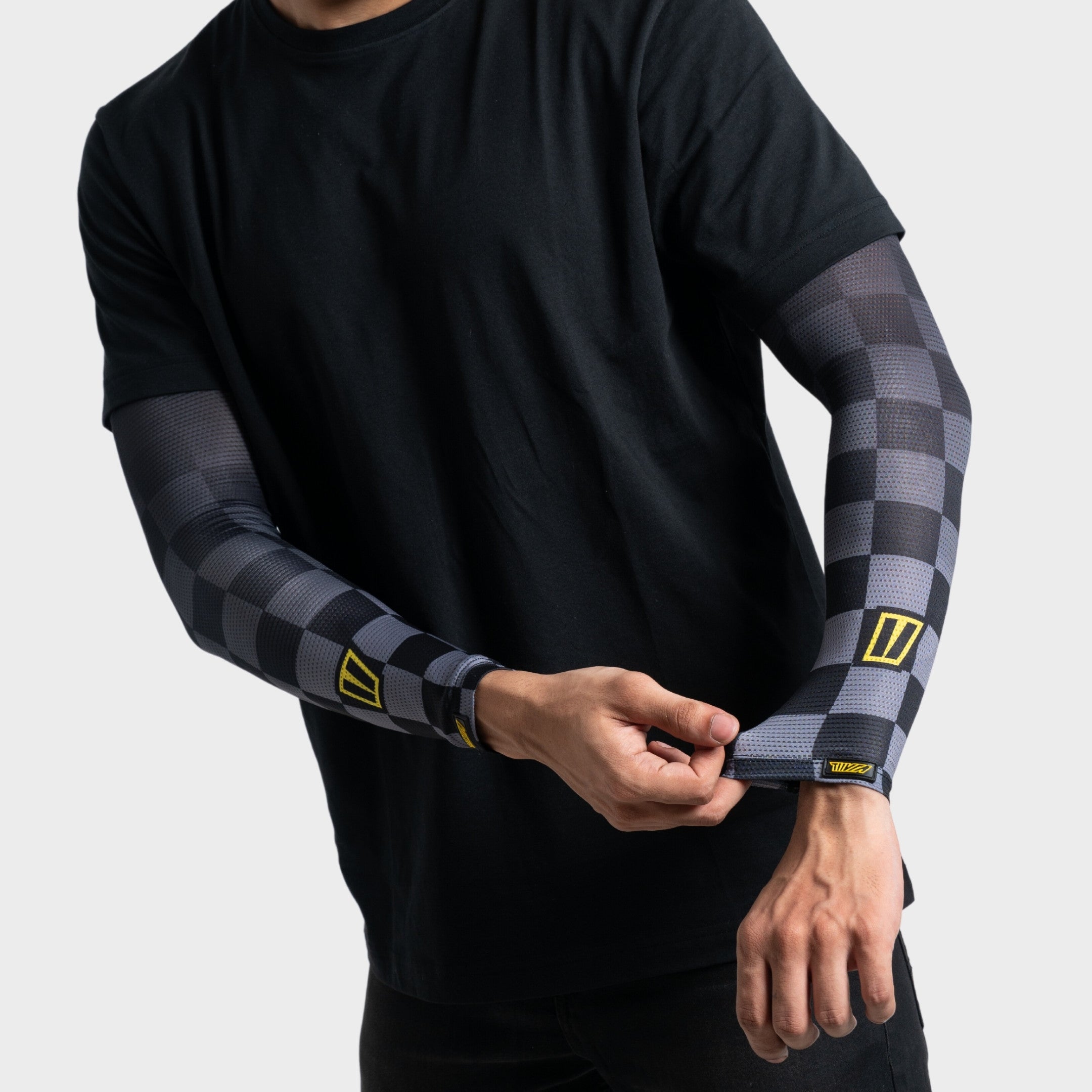 Track Spec Arm Sleeves - Black