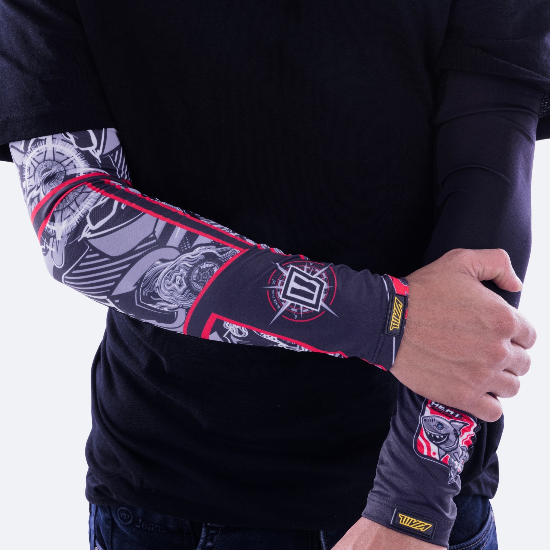 Heatseeker Monochrome Bi-Axial Arm Sleeves