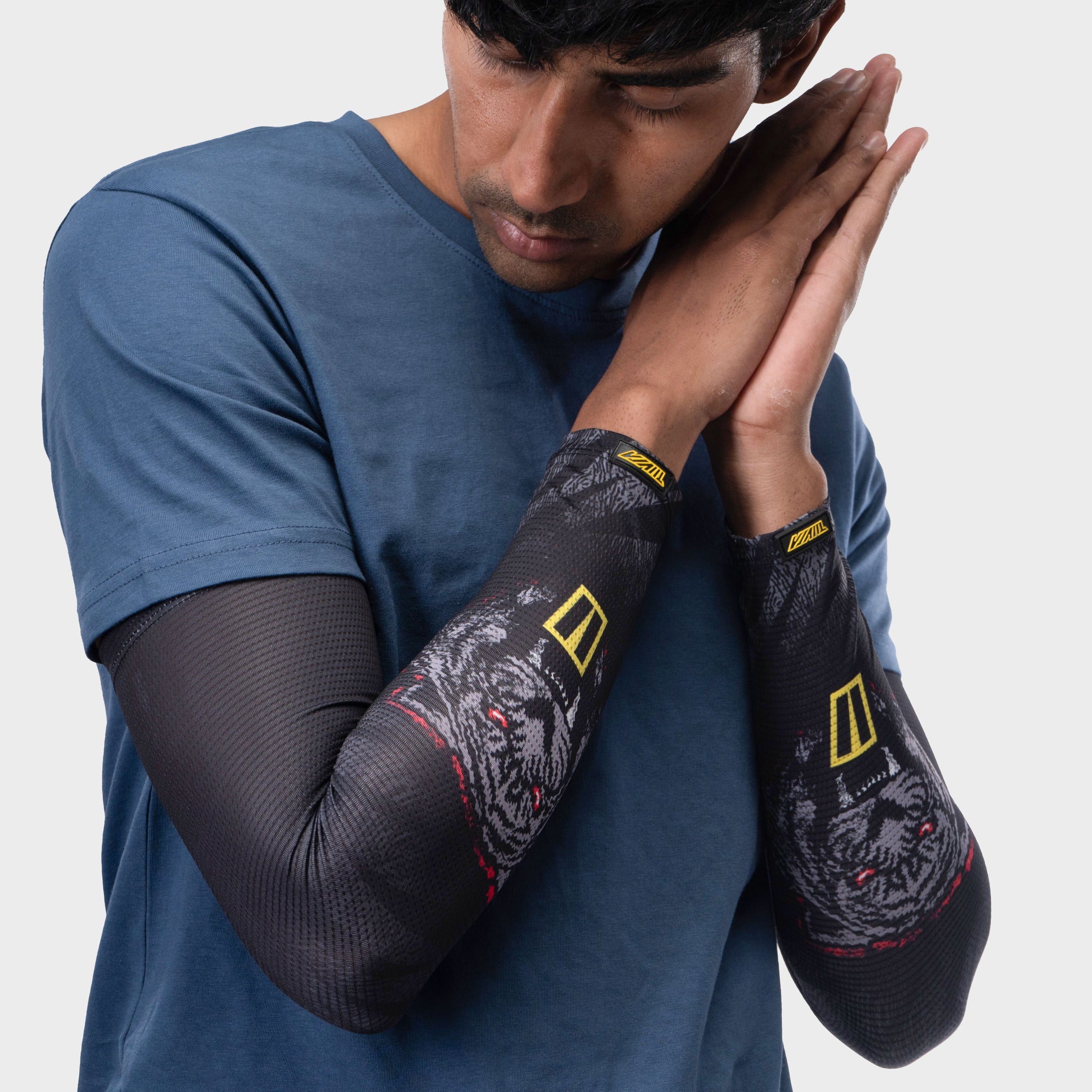 Sabre Arm Sleeves - Black