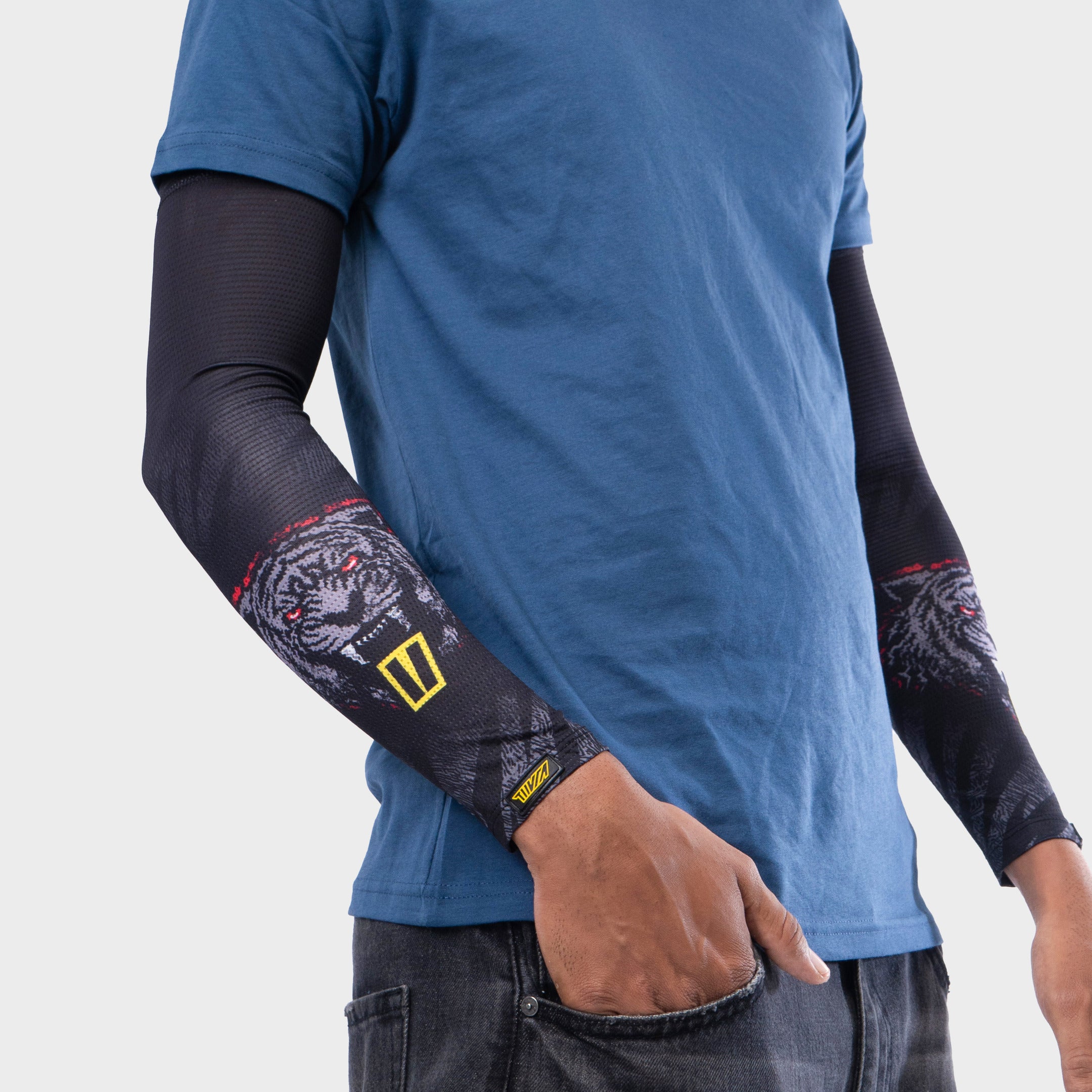 Sabre Arm Sleeves - Black